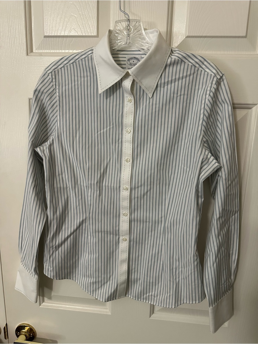 Brooks Brothers Women’s Blue/White Striped Non-Iron Stretch Button-Up Size 4